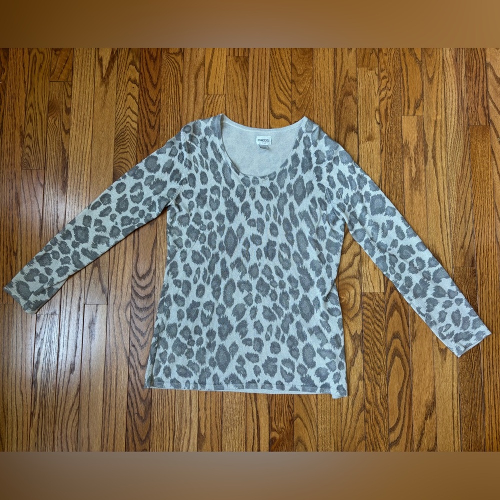 Chico’s Gray Leopard Print Long Sleeve Top